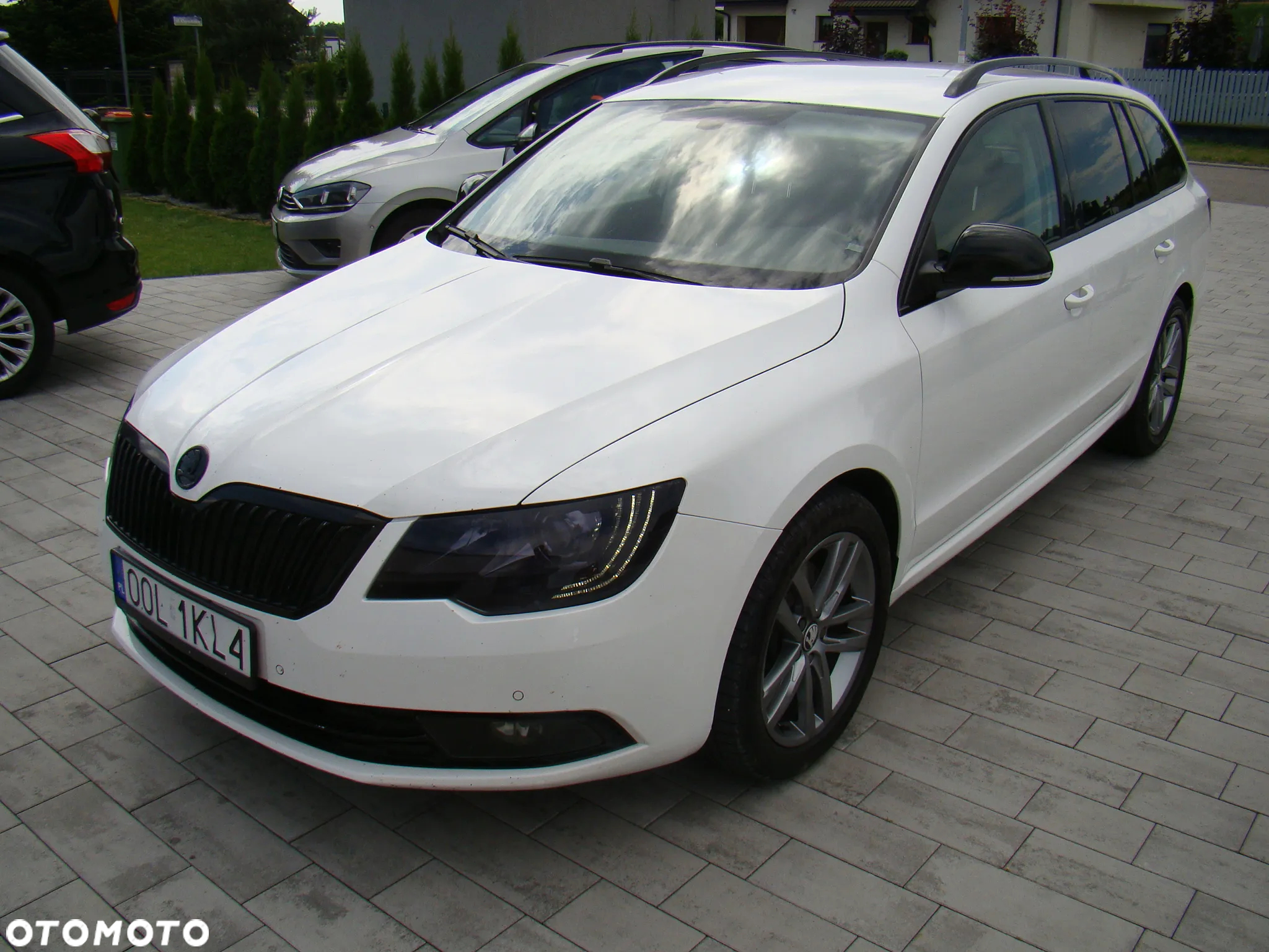 Skoda Superb 2.0 TDI Ambition DSG - 5