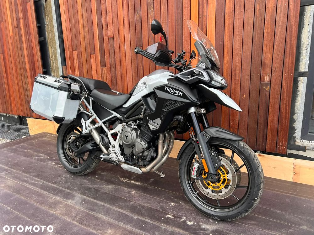 Triumph Tiger - 11