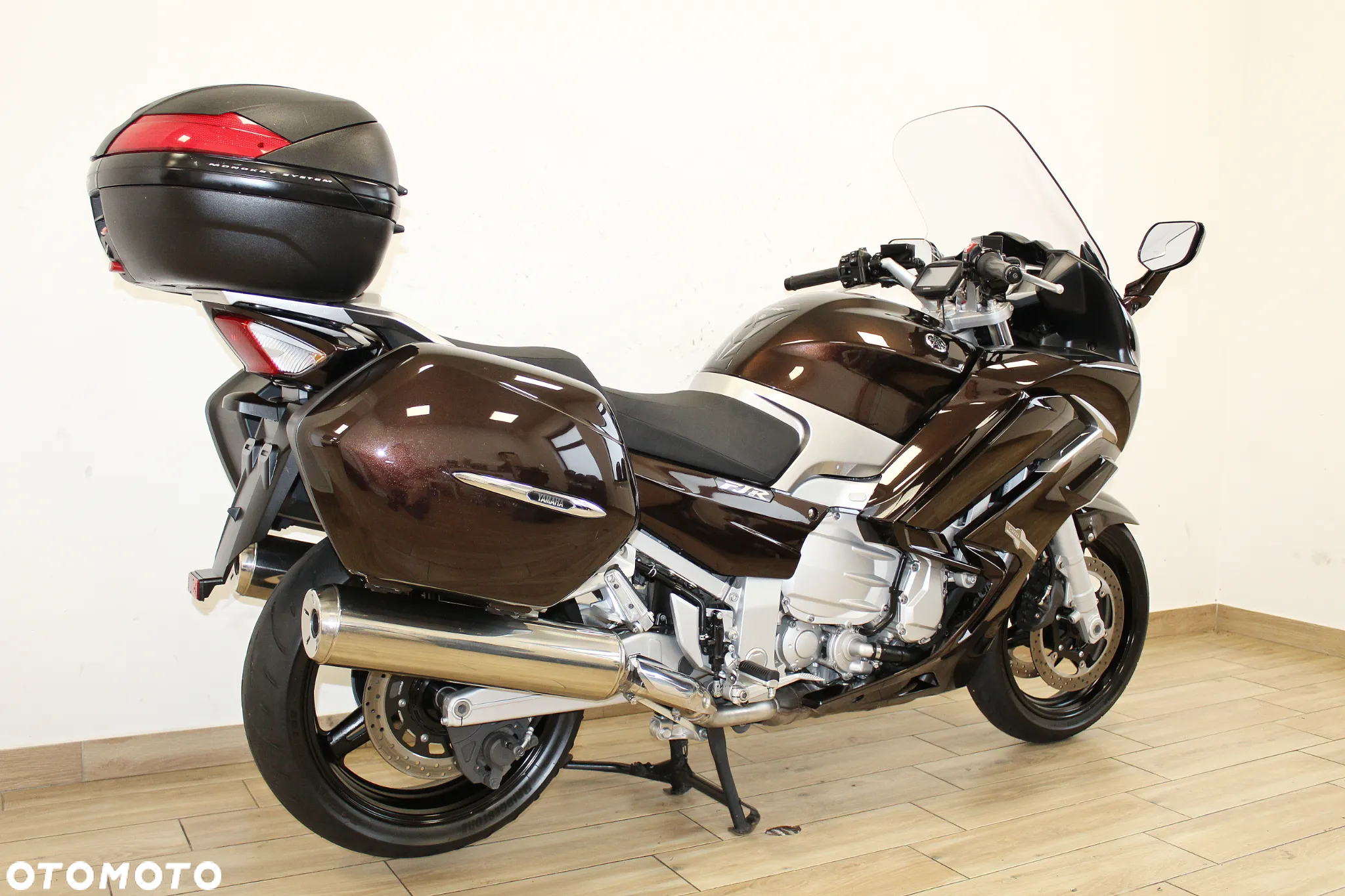 Yamaha FJR - 12