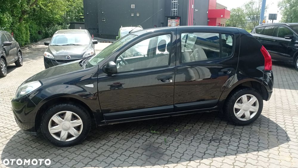 Dacia Sandero 1.2 16V Ambiance - 24