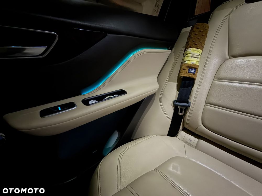 Jaguar F-Pace 2.0 i4D AWD Prestige - 27