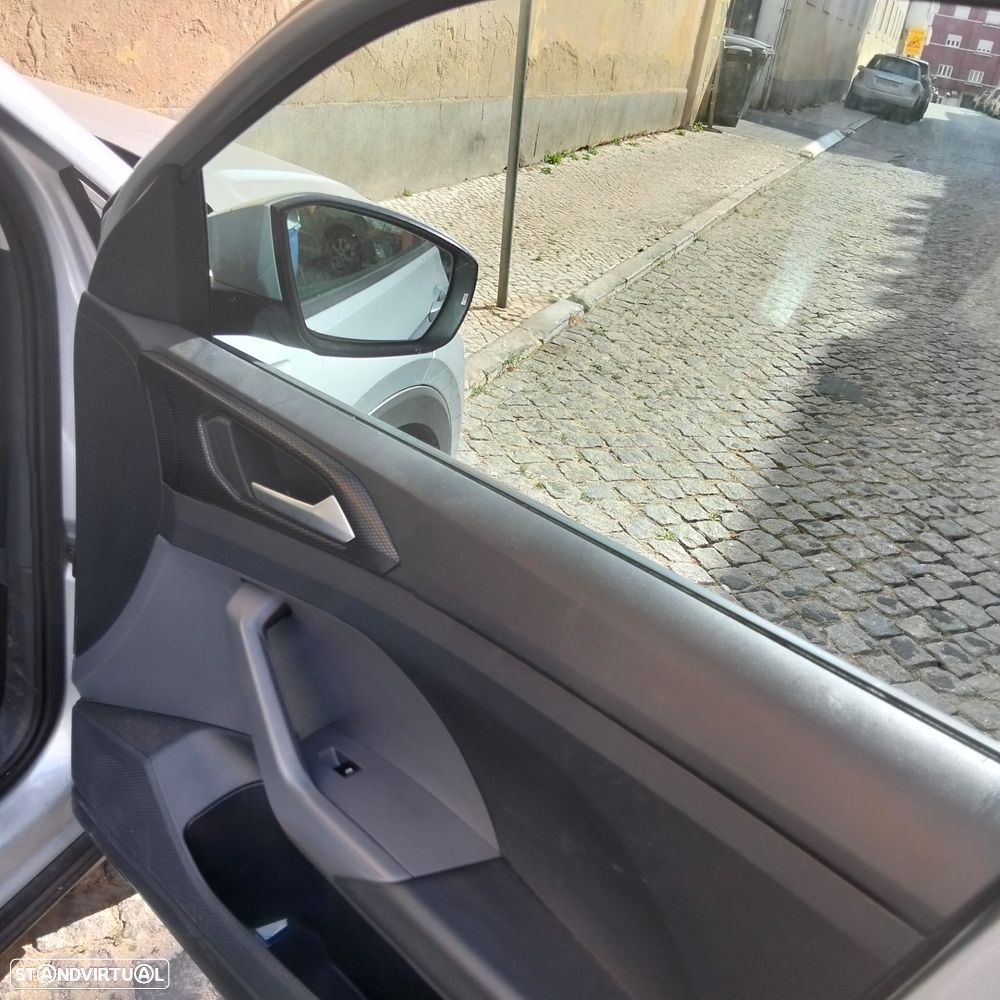 VW T-Cross 1.0 TSI - 17