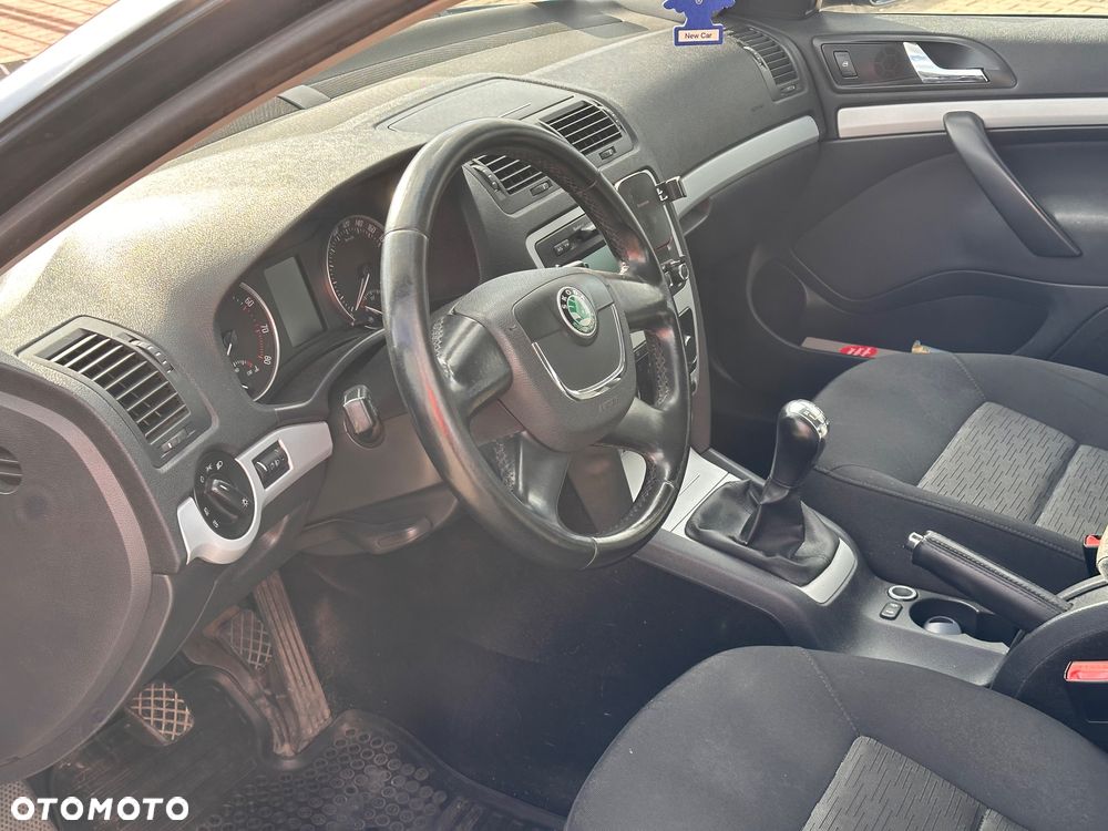 Skoda Octavia 1.4 TSI Ambition - 6