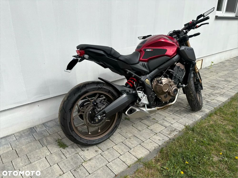 Honda CB - 8