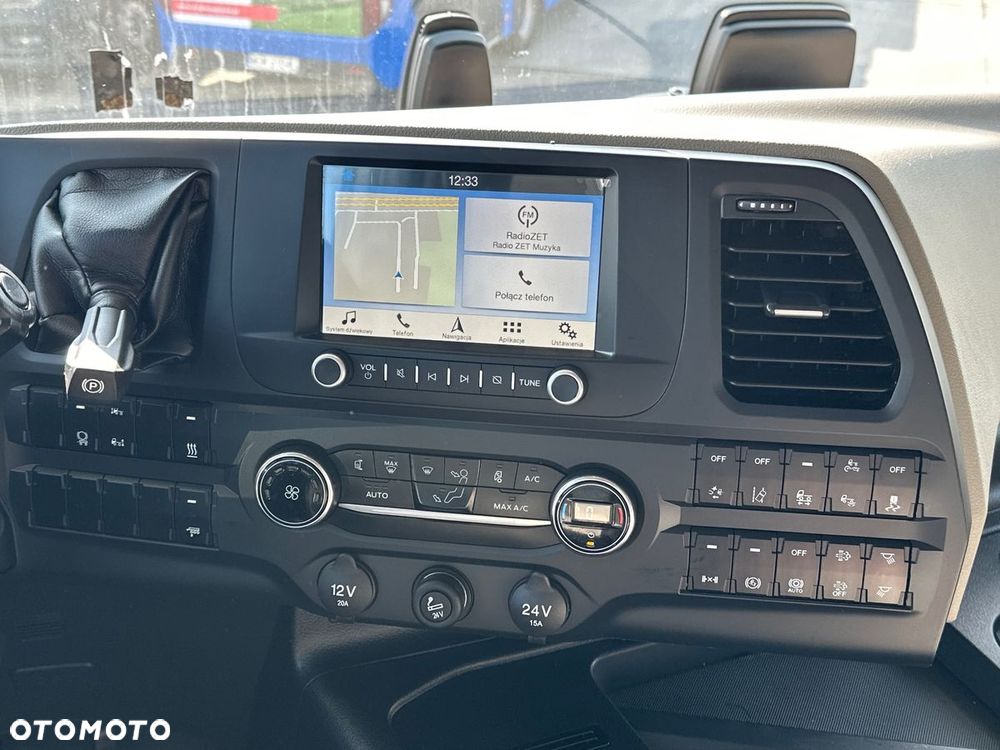 Ford F-MAX - 16