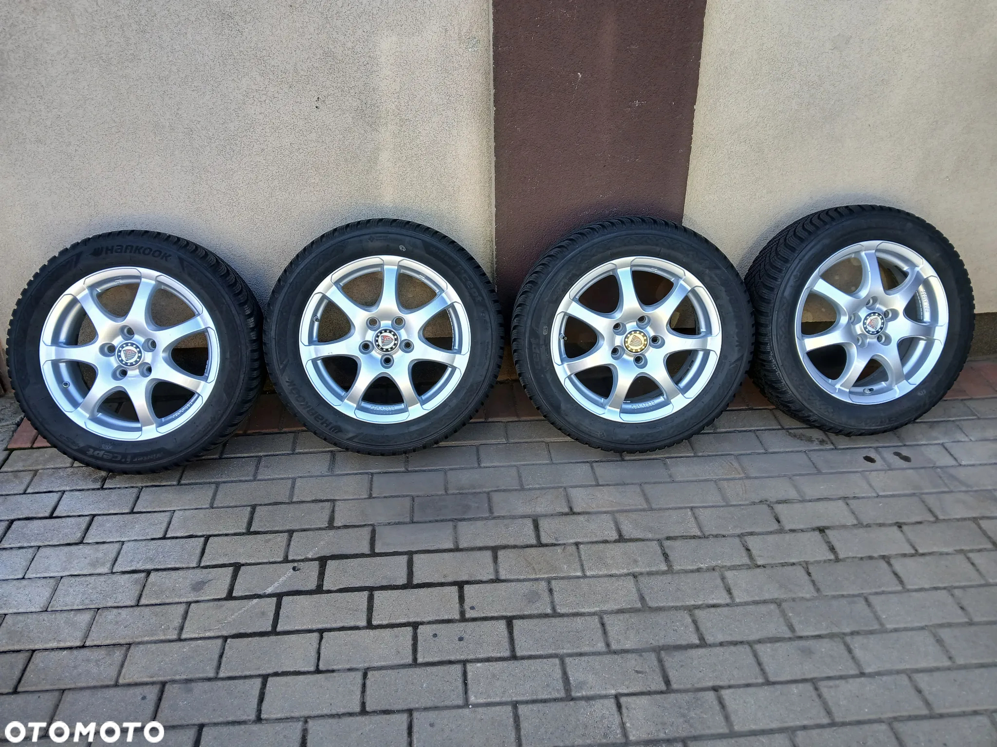 felgi koła honda, kia, hyundai 5x114,3 r16 et45 igły  hankook 205/55 8mm (3723) - 2