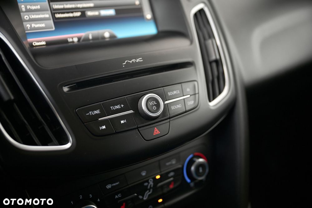 Ford Focus 1.5 TDCi Titanium ECOnetic ASS - 36