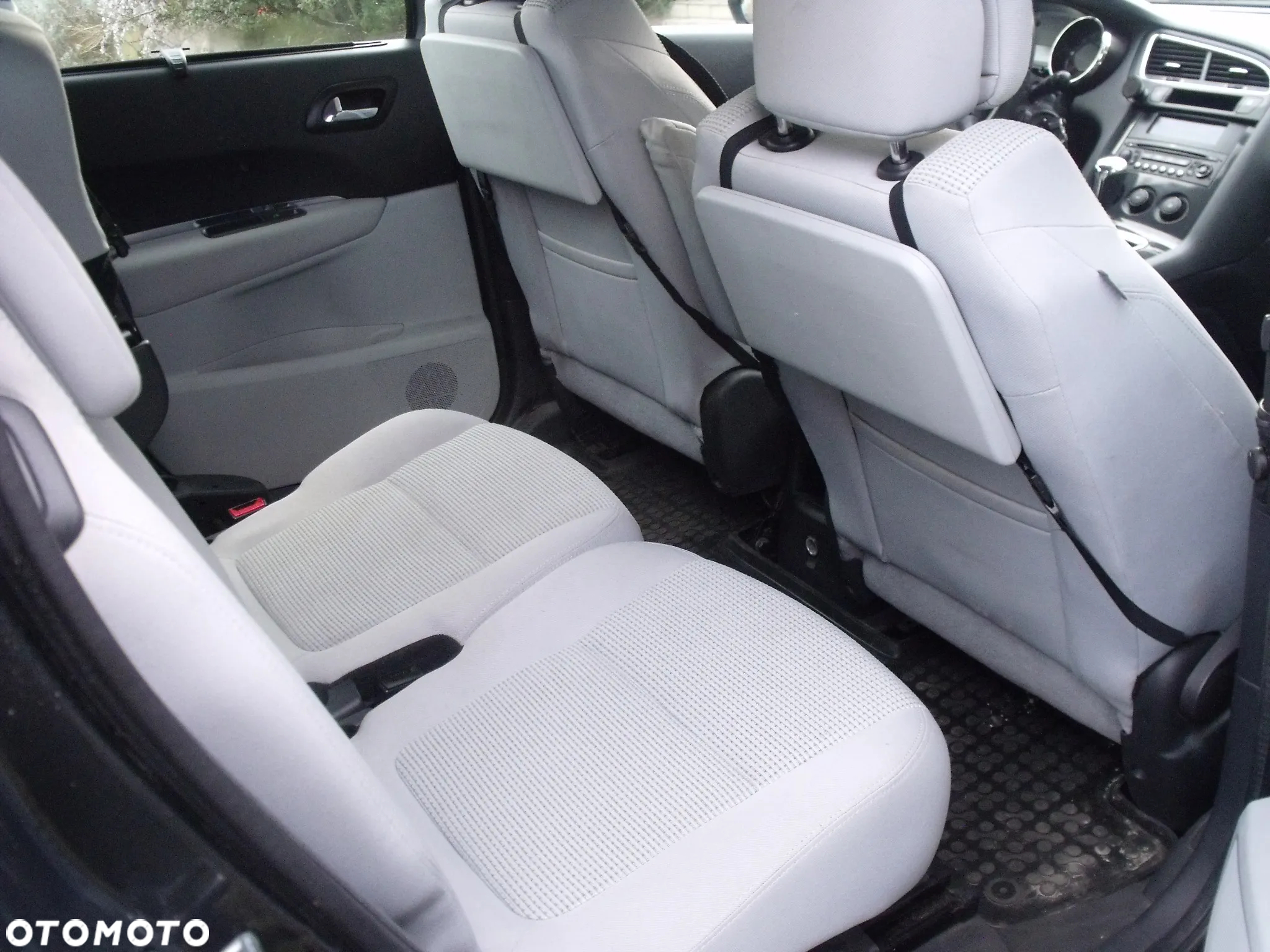 Peugeot 5008 1.6 HDi Premium - 5
