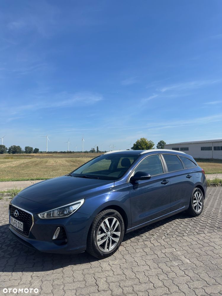 Hyundai i30 i30cw 1.6 CRDi Automatik Trend - 2