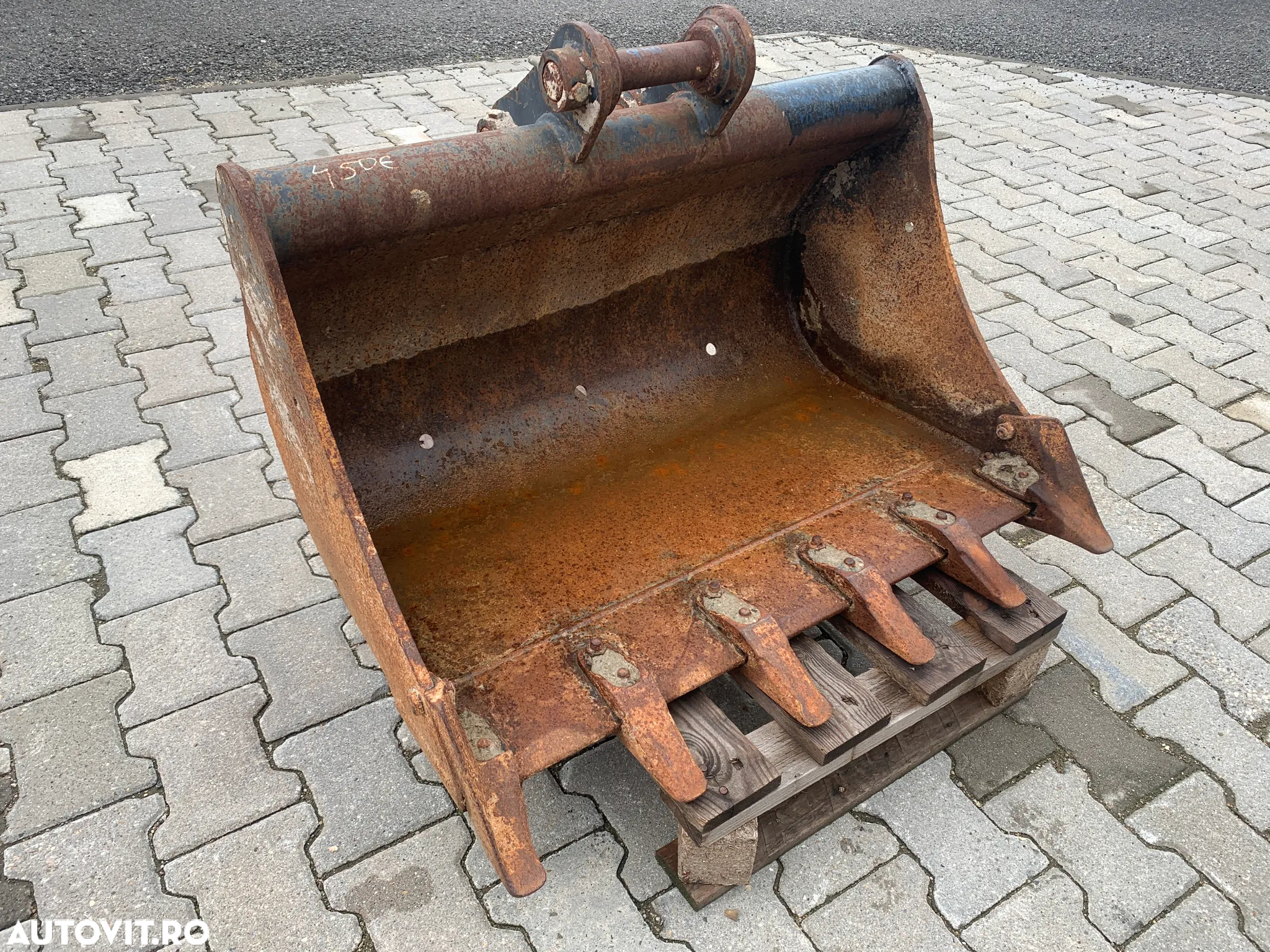 Cupa de Incarcat Miniexcavator de 5 tone, latime de 900 mm - 2