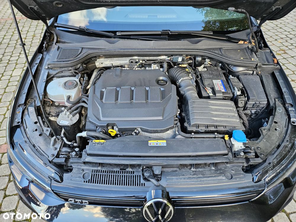 Volkswagen Golf VIII 2.0 TDI GTD DSG - 13