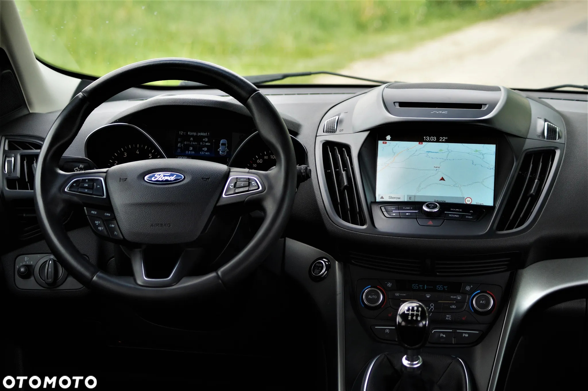Ford Kuga - 36