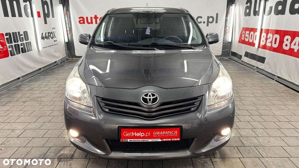 Toyota Verso - 3