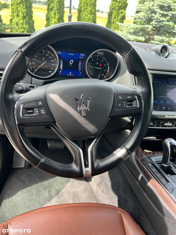 Maserati Levante S Essence - 5