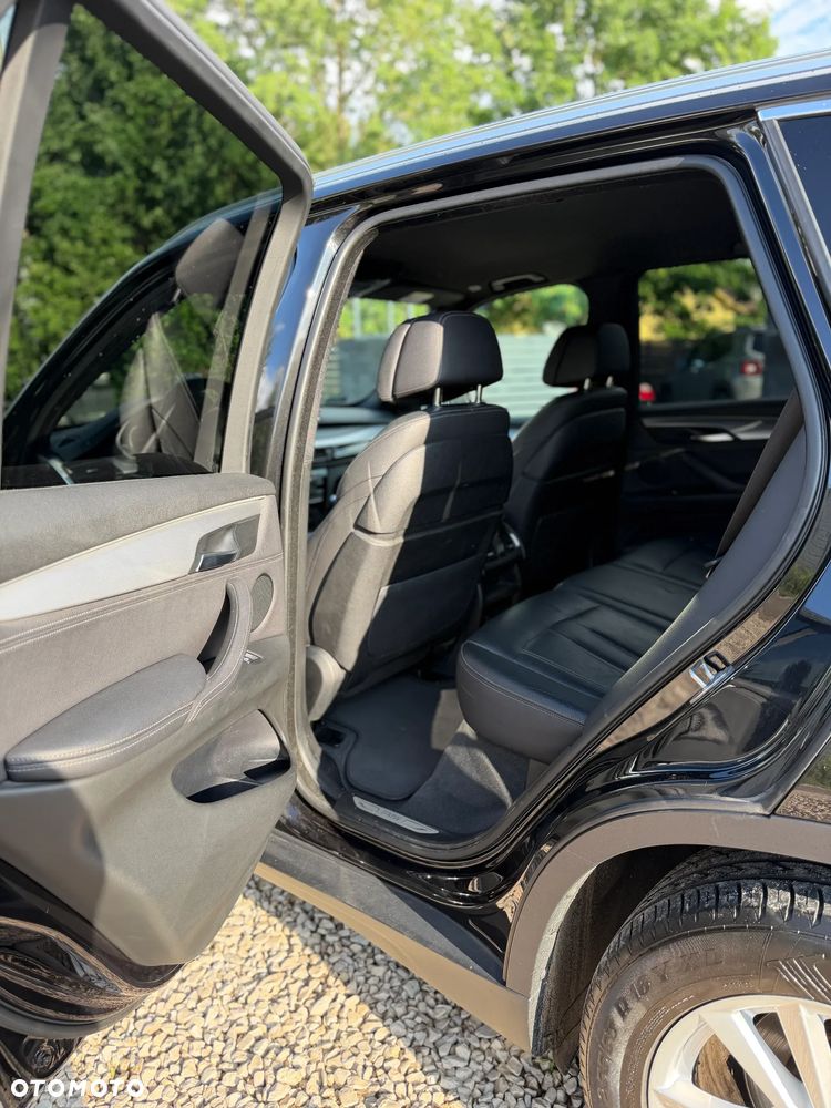 BMW X5 xDrive25d - 9