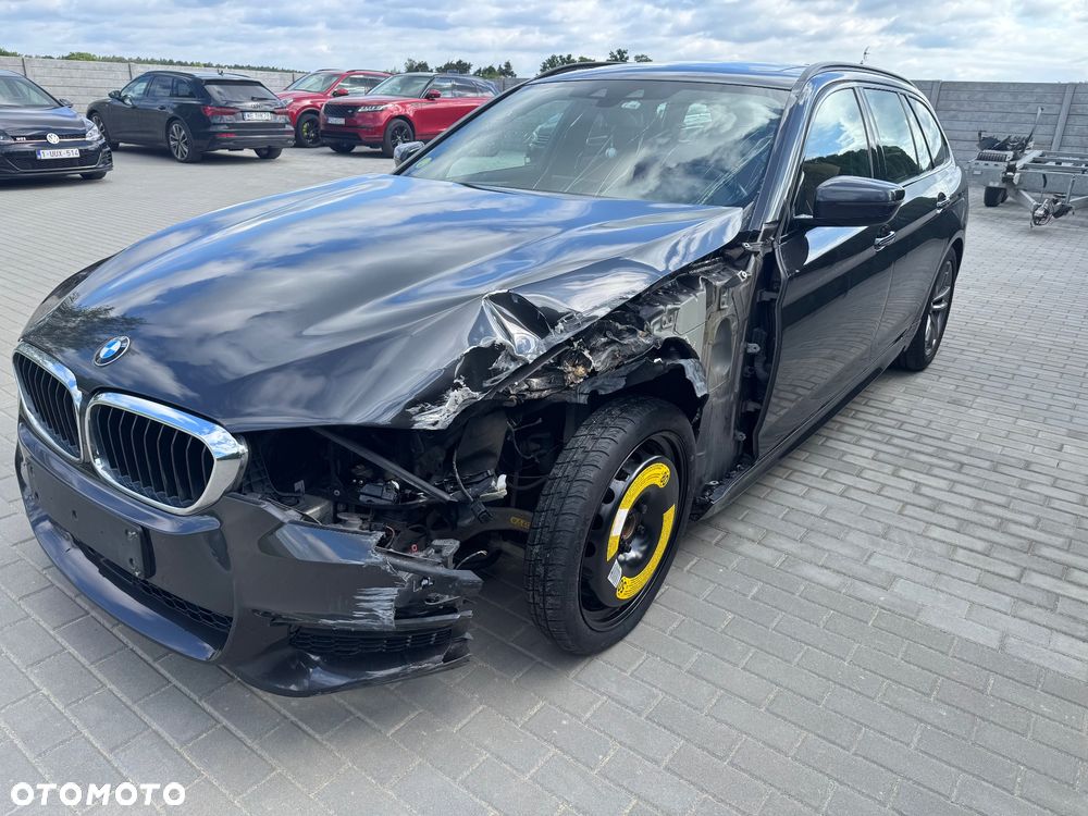 BMW Seria 5 520d M Sport Edition - 4