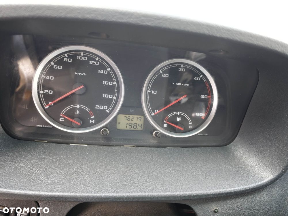 Zderzak maska drzwi silnik części Tata Xenon 2010r 2.2 DiCOR - 16