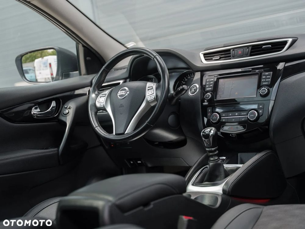 Nissan Qashqai 1.6 DCi Tekna+ - 19