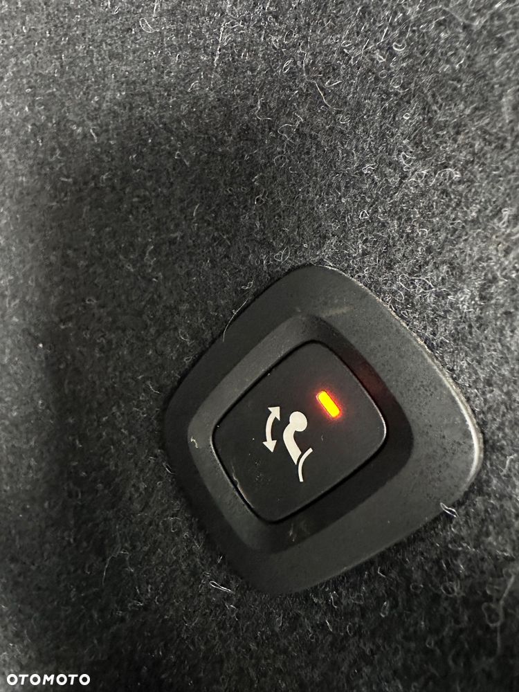 Volvo XC 40 T3 Momentum Pro - 16