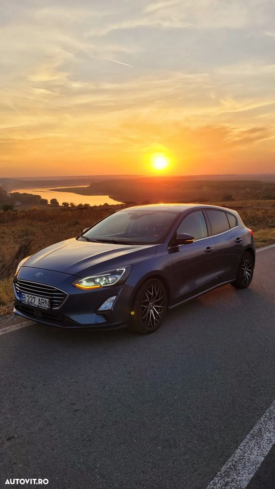 FORD Focus 2020 — imagine 3