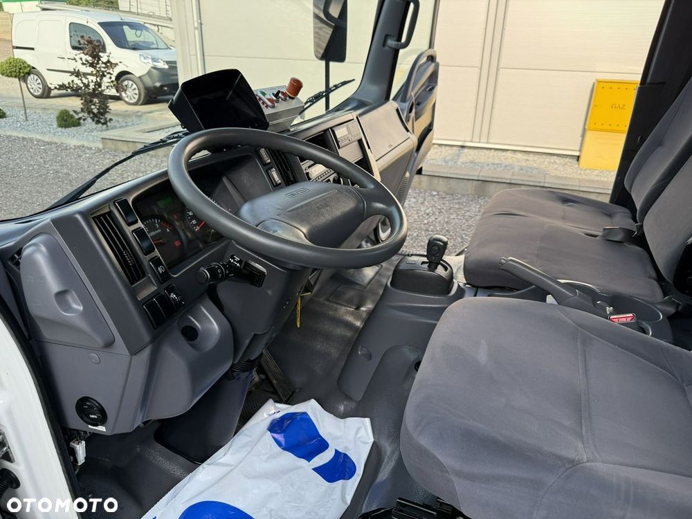 Isuzu P75 - 10
