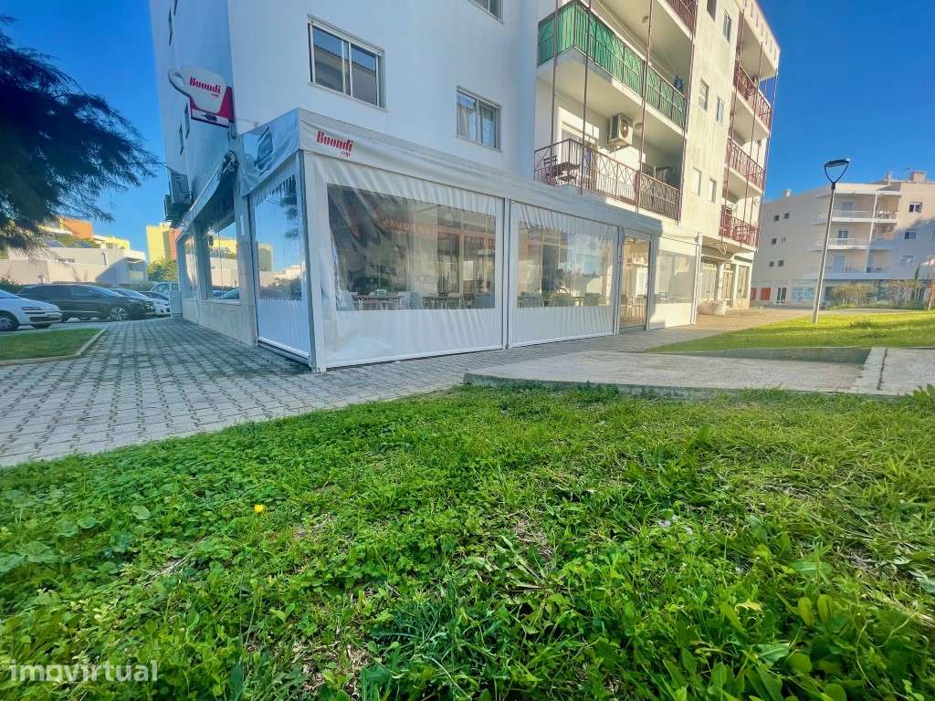 Restaurante para trespasse junto à universidade do Algarve - Grande imagem: 4/19