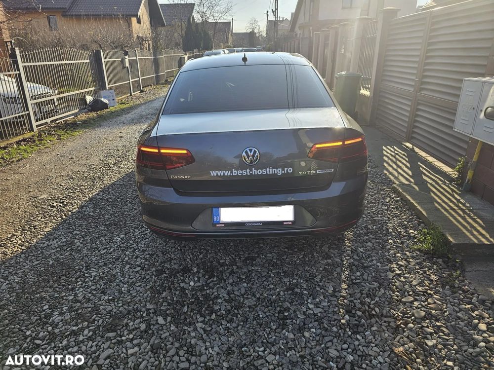 Volkswagen Passat 2.0 TDI Comfortline - 4