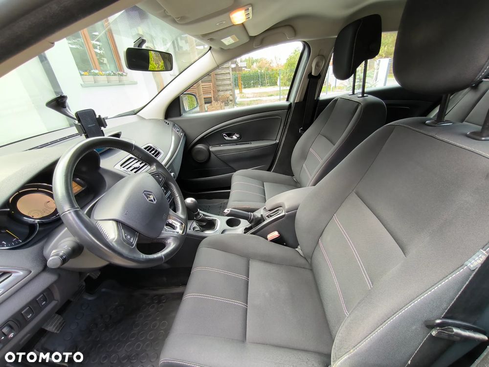 Renault Megane 1.5 dCi Limited - 17