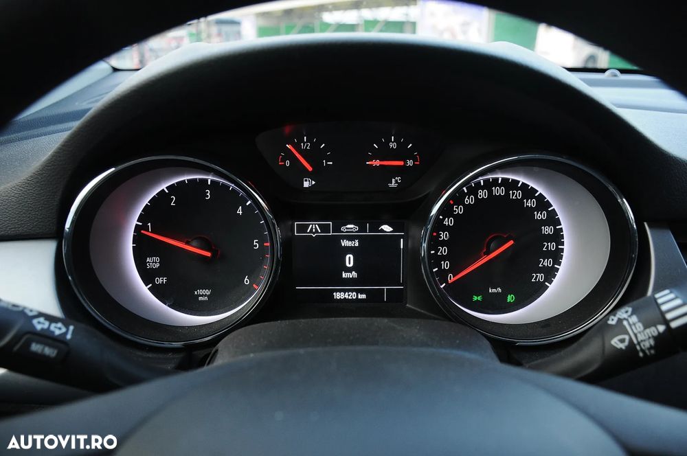 Opel Astra 1.5 D Start/Stop 120 Jahre - 11