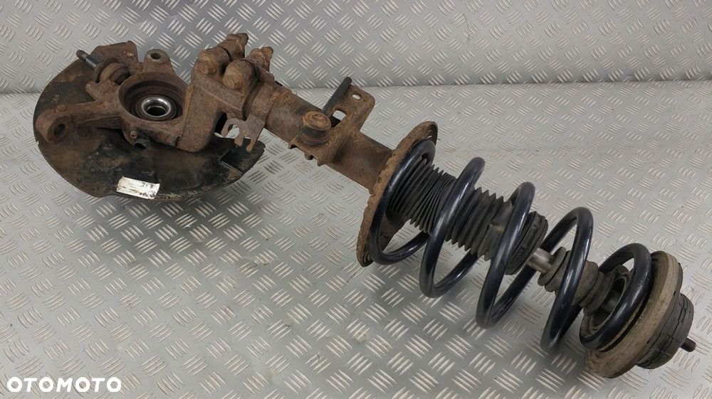 mcperson zwrotnica prawy przód VW T5 TRANSPORTER LIFT 2,0 BI TDI - 4