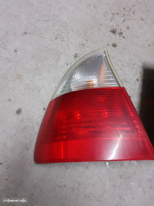 Farois tras lado passageiro bmw e46 carrinha - 2