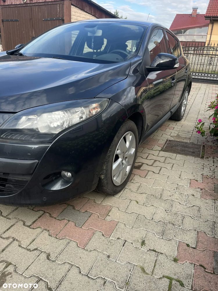 Renault Megane 2011 photo 3