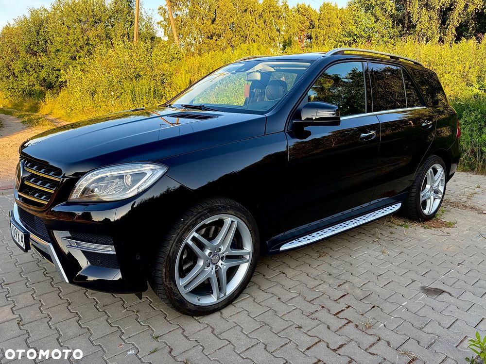 Mercedes-Benz ML - 15