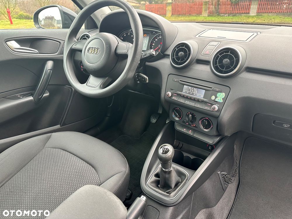 Audi A1 3-drzwiowe 1.2 TFSI admired - 11