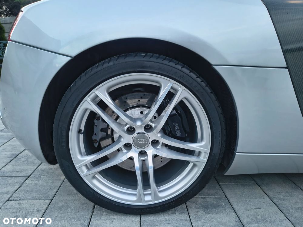 Audi R8 Coupé - 26