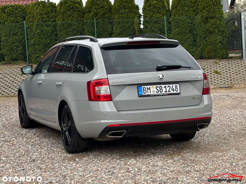 Skoda Octavia 2.0 TSI RS DSG - 13