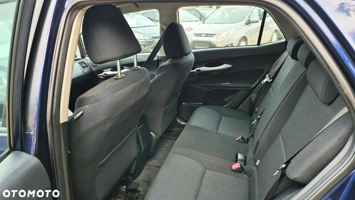 Toyota Auris 1.8 HSD Luna - 33