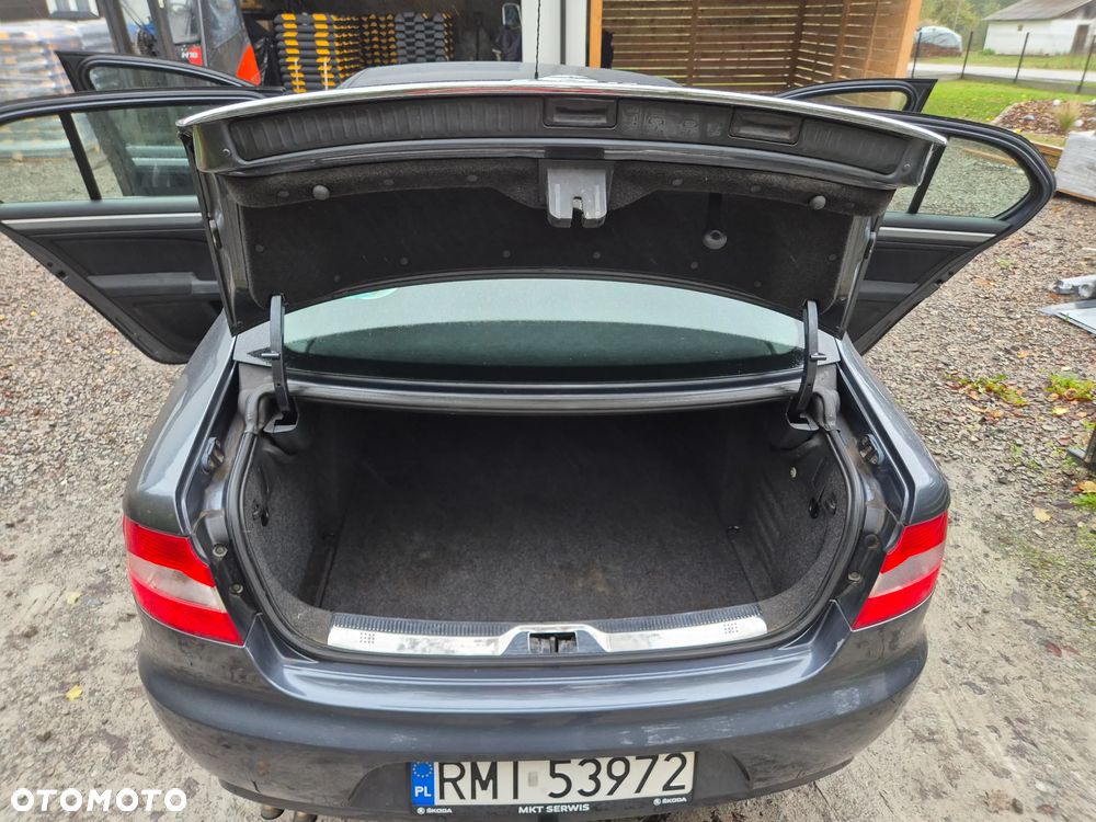 Skoda Superb 1.9 TDI Comfort - 3