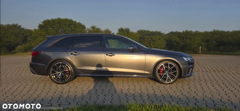 Audi A4 Avant 40 TDI Quattro S Line S tronic - 1
