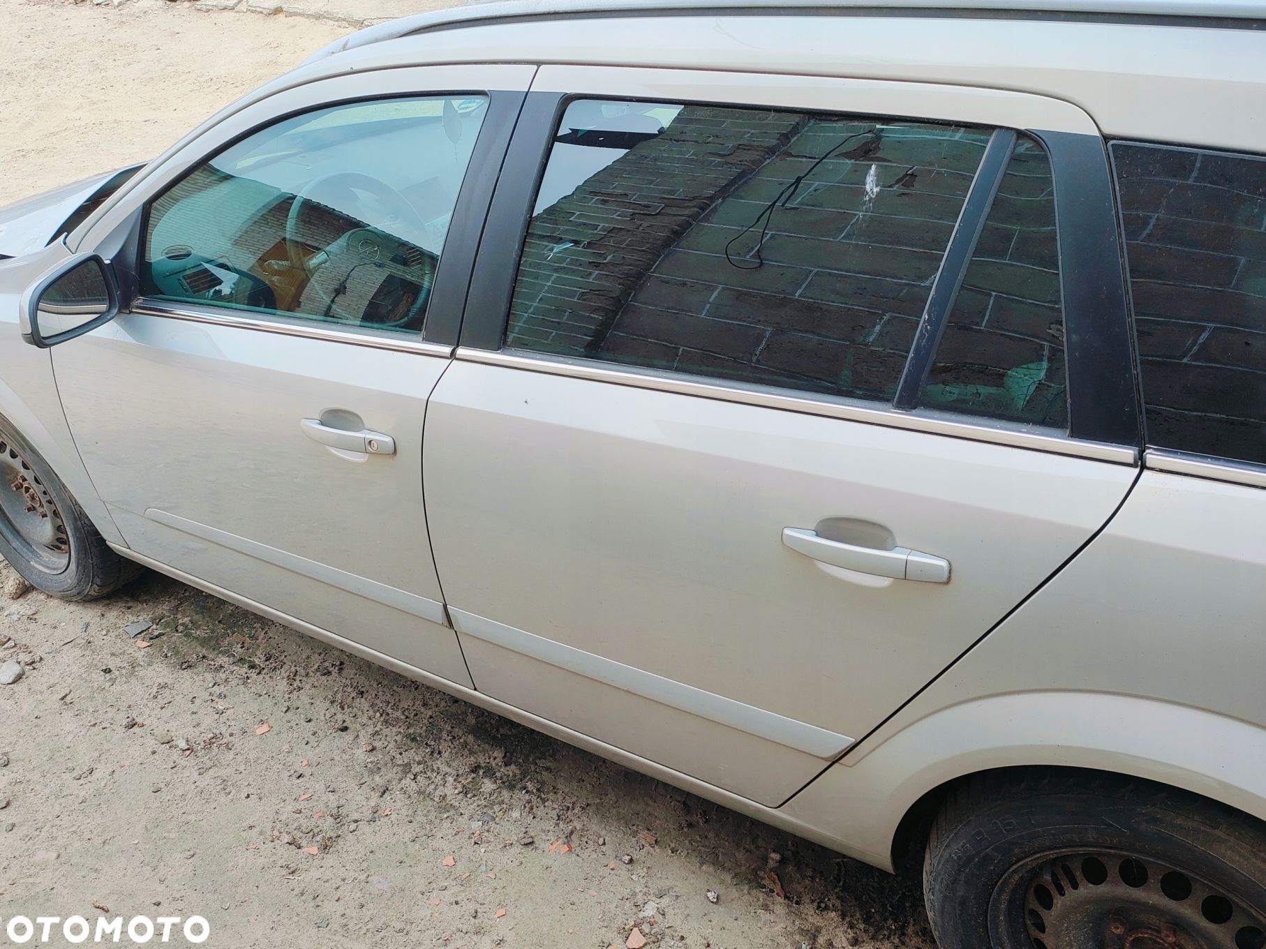 OPEL ASTRA III 3 KOMBI DRZWI LEWE TYŁ TYLNY Z167 - 2