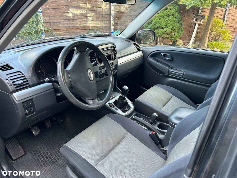 Suzuki Grand Vitara - 24