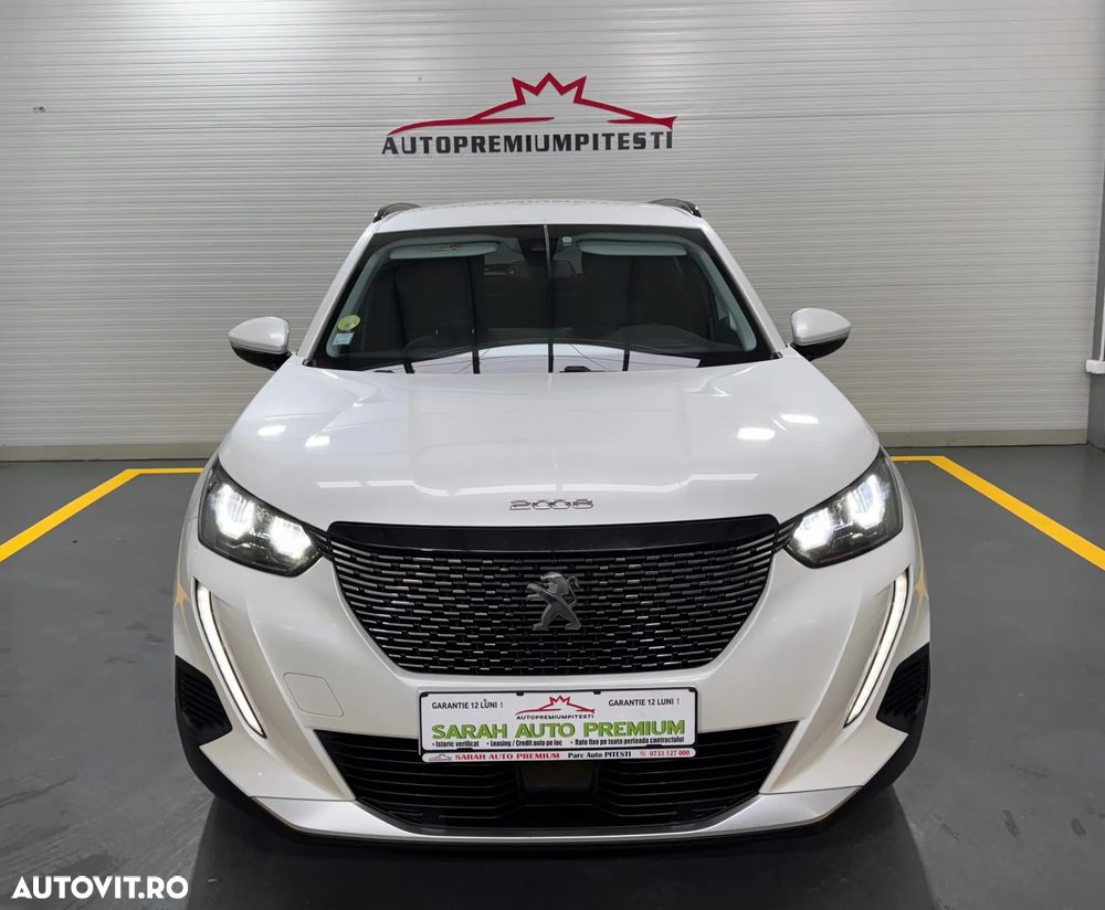 Peugeot 2008 1.5 BlueHDI EAT8 STT GT - 4