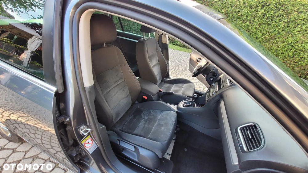 Volkswagen Golf 1.4 TSI Highline - 17