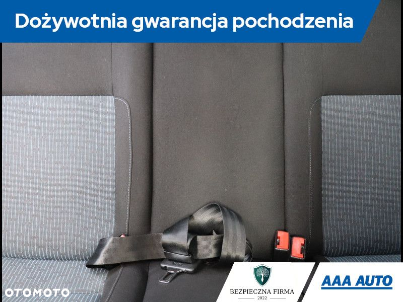 Volkswagen Golf - 11