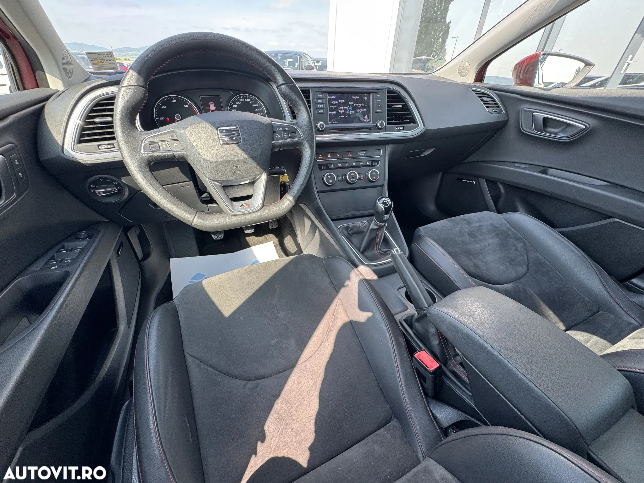 Seat Leon ST 2.0 TDI Start&Stop 4DRIVE FR - 30