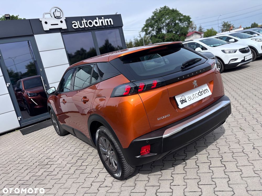 Peugeot 2008 - 12