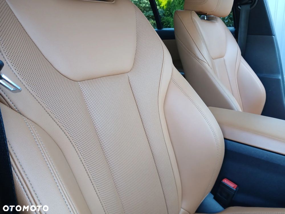 BMW Seria 3 330e PHEV xDrive M Sport sport - 30