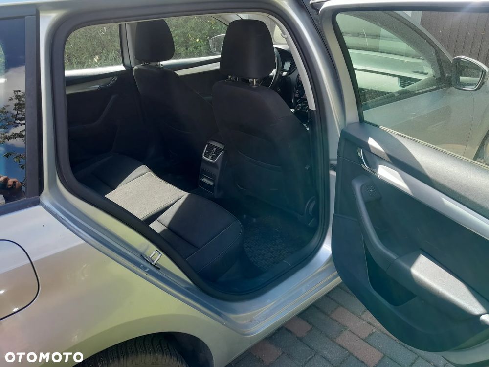 Skoda Octavia 2.0 TDI Ambition - 9