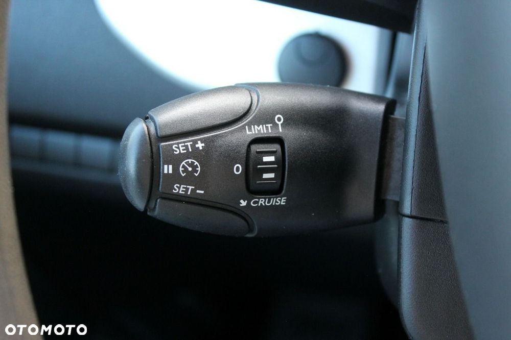 Opel Vivaro - 20