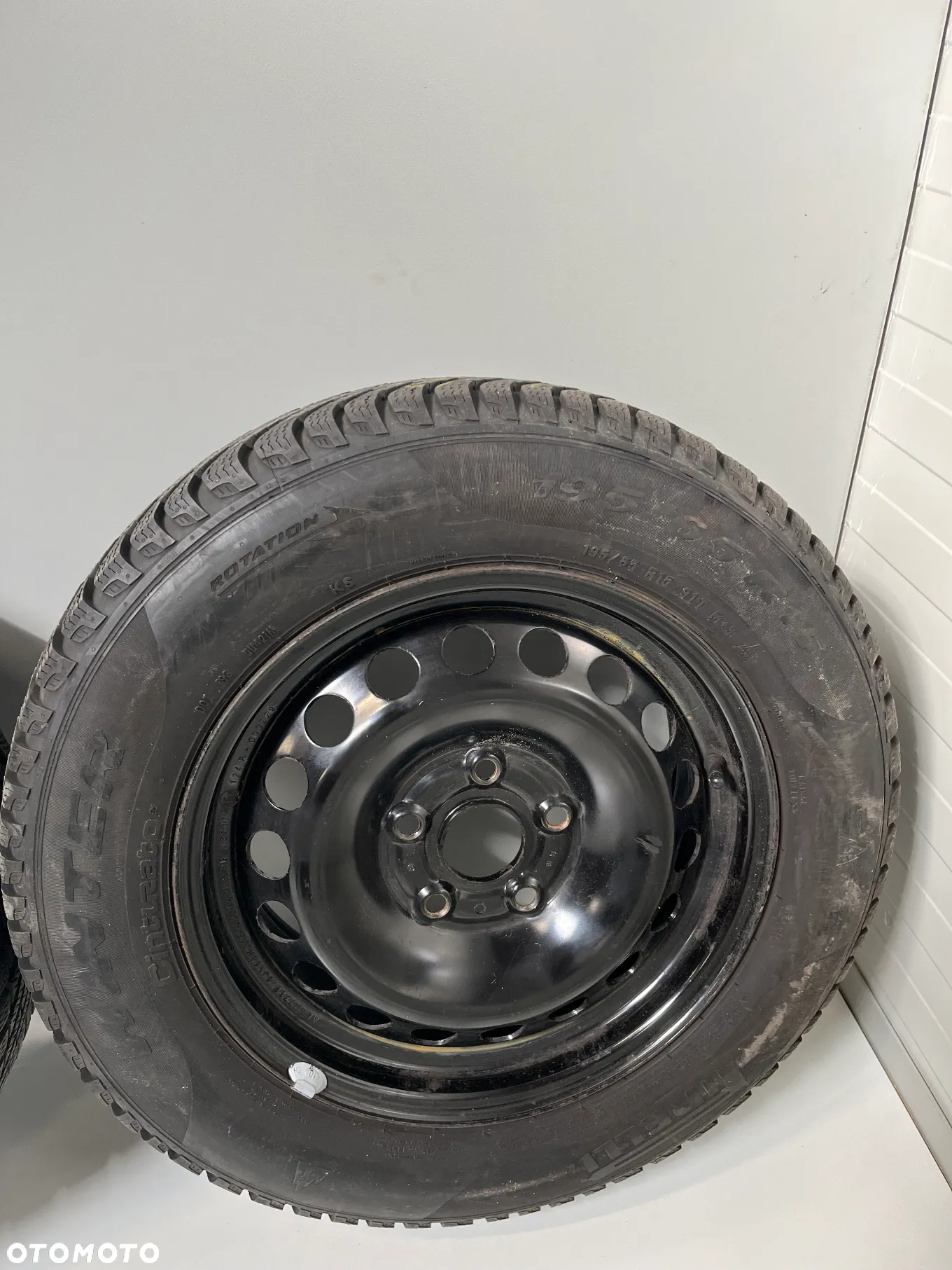 FELGI STALOWE VOLKSWAGEN ,SEAT , AUDI , SKODA 6JX15 H2 ET 43 - 5